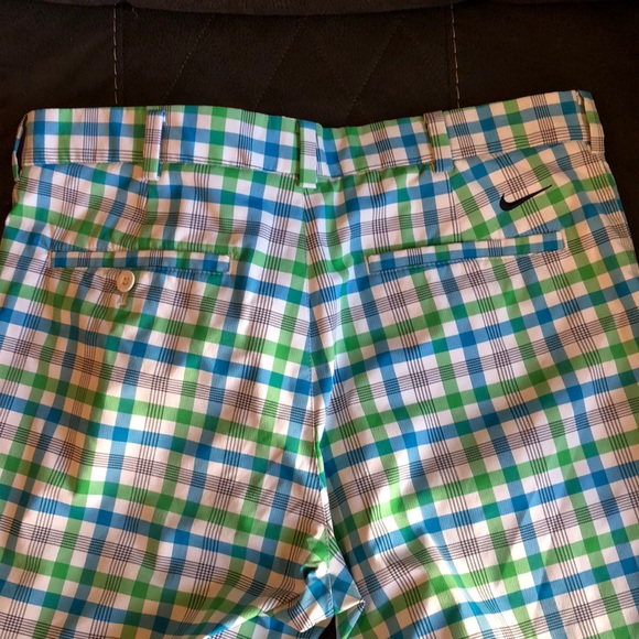 Men’s Nike golf shorts - Picture 4 of 4